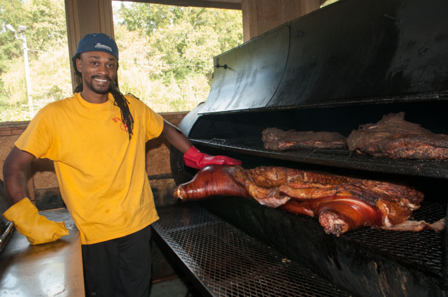 Firstlook CracklinBBQ1 5 26.58015118f1265