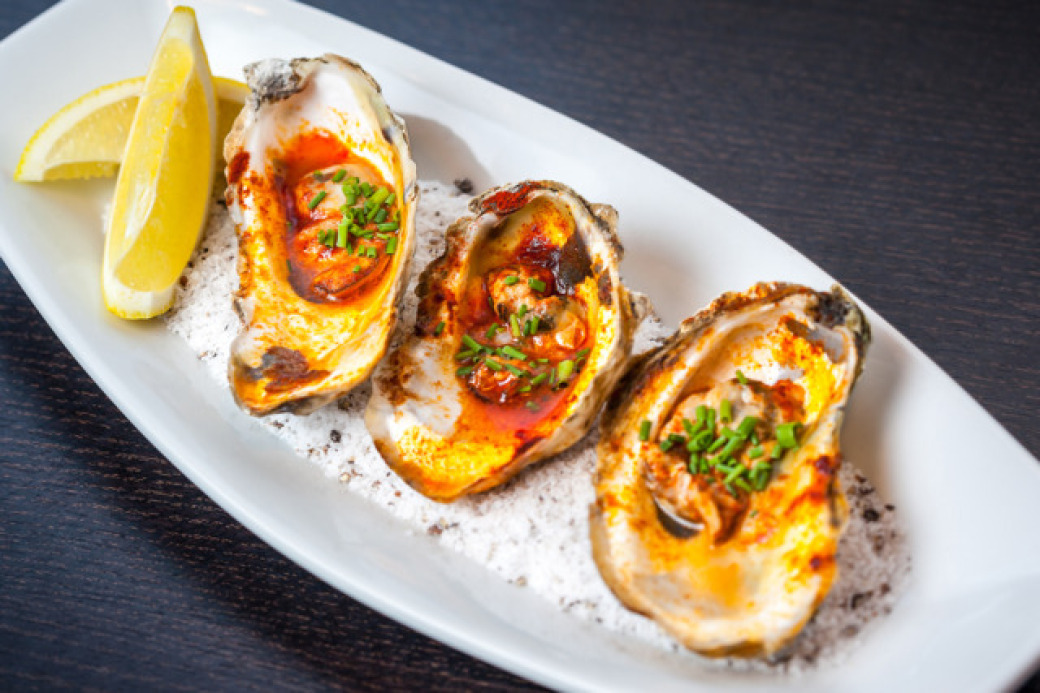 OYSTERS AND MORE: Simon's Restaurant opens Sept. 1 in Midtown.