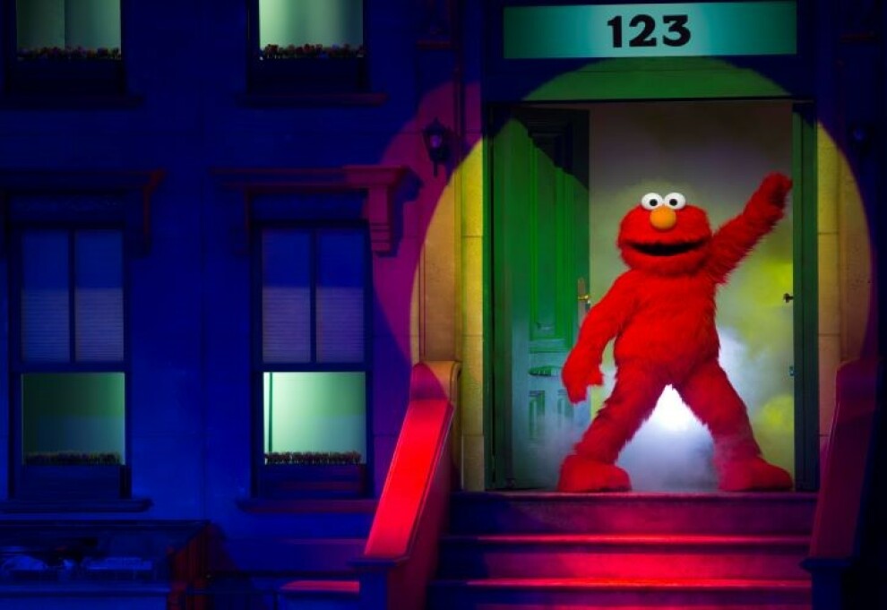 Elmo Courtesy Sesame Street Live